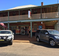 Fifield Hotel - Holiday Cairns