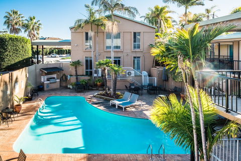 Mollymook Shores Motel And Conference Centre - Holiday Cairns 0
