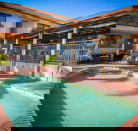 Pegasus Motor Inn and Serviced Apartments - Holiday Cairns