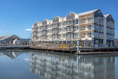 Peppers Seaport Hotel - Launceston - Holiday Cairns 0