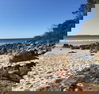 Tallwood Beach House - Holiday Cairns