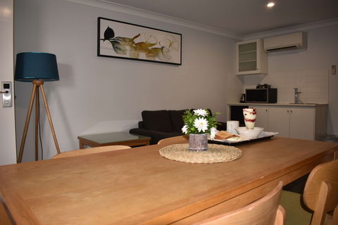 Best Western RSL Quirindi Motel - Holiday Cairns 2