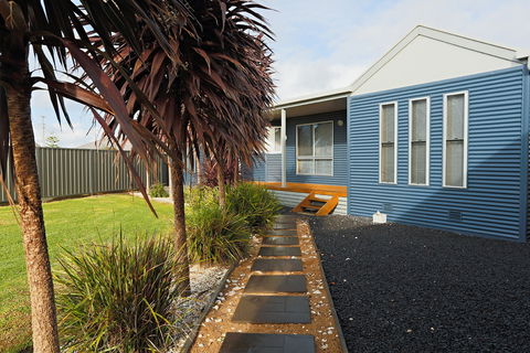 Blue Fin - Holiday Cairns 0