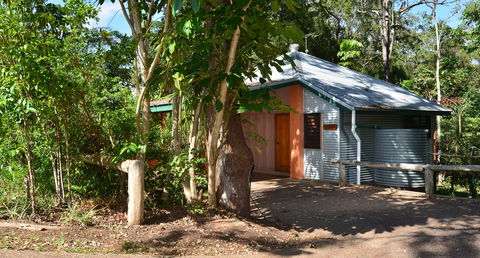 Bushland Cottages And Lodge Yungaburra - Holiday Cairns 1