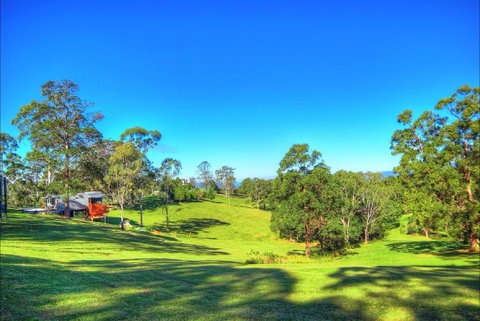 Cabins@theView - Holiday Cairns 0