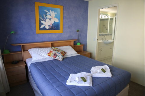 Cheltenham Apartments - Holiday Cairns 1
