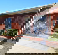 Clan Ranald Holiday Unit 1 - Holiday Cairns