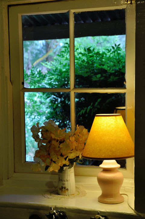 Emma Tiver Heritage Cottage - Holiday Cairns 2