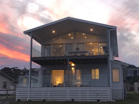 Jasmines Great Ocean Road Accommodation - Holiday Cairns 1