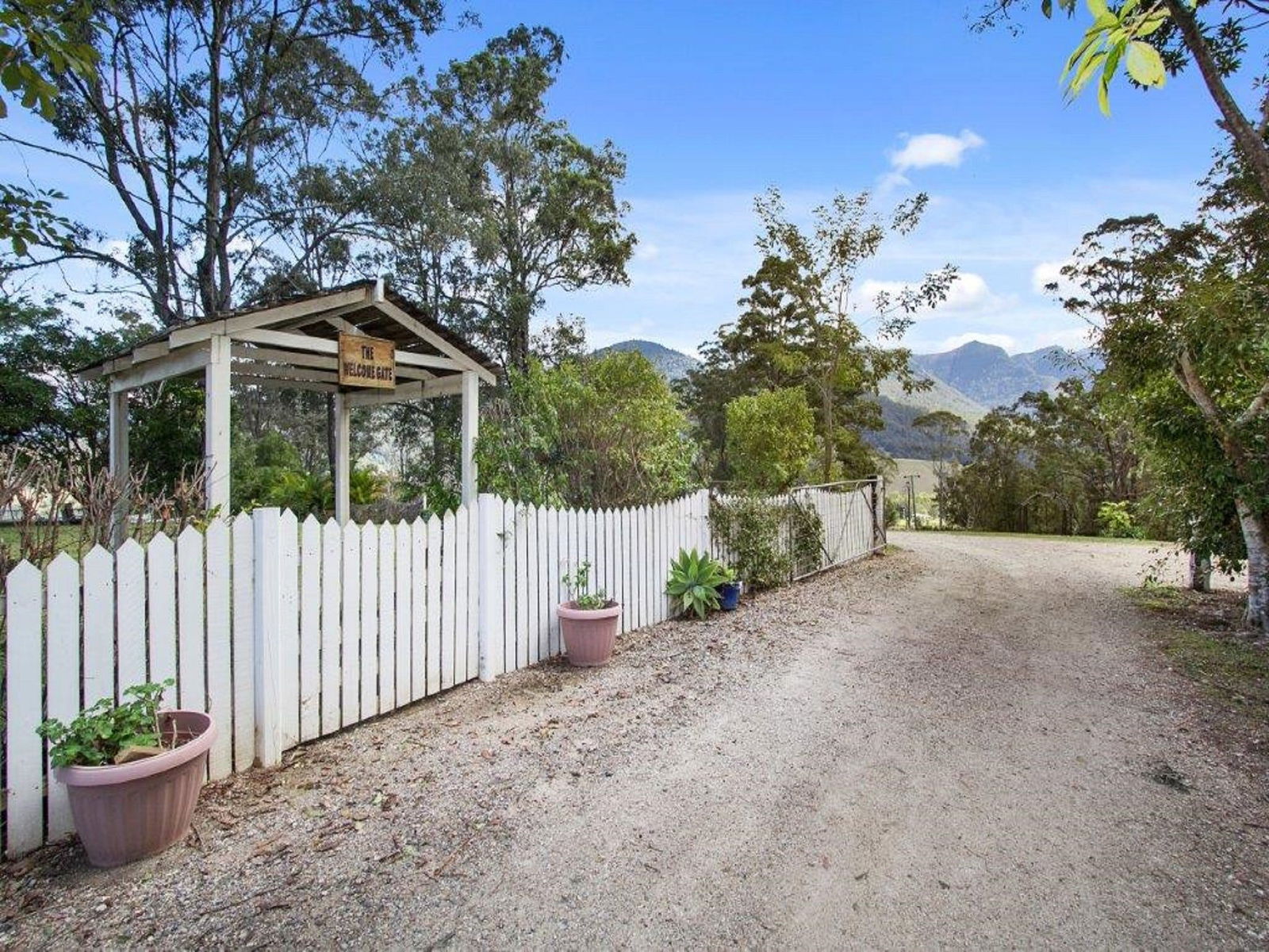 Round Mountain NSW Holiday Cairns