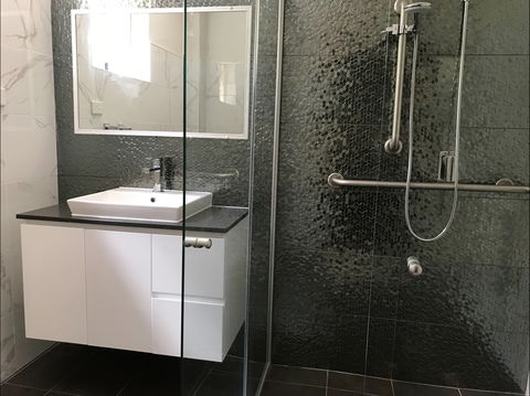 Mollymook Paradise Haven Apartment Motel - Holiday Cairns 0