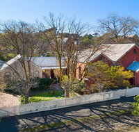 Sunday House - Maldon - Holiday Cairns
