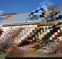 Table Top Mountain Cottages - Holiday Cairns