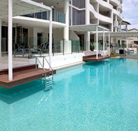 Waters Edge Apartments Cairns - Holiday Cairns