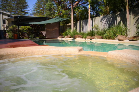 Byron Beachcomber Resort - Holiday Cairns 7