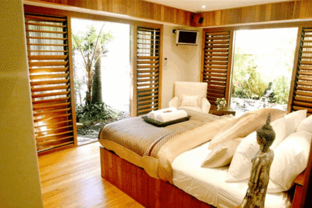 Byron Blisshouse - Beach Villa - Holiday Cairns