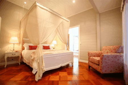 Byron Blisshouse - Carlyle House - Holiday Cairns