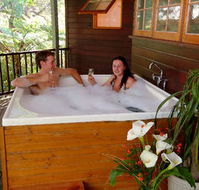 Yallingup Lodge Spa Retreat - Holiday Cairns