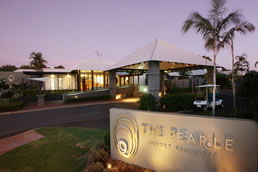 The Pearle Of Cable Beach - Holiday Cairns 0