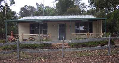 Margaret House - Holiday Cairns 0