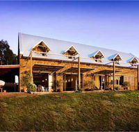 Stonebarn - Holiday Cairns