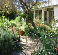 Warren Grange Farmstay and Bed  Breakfast - Holiday Cairns