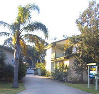 Avalon Holiday Units - Holiday Cairns