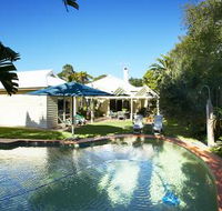 Waratah Brighton Boutique Bed And Breakfast - Holiday Cairns