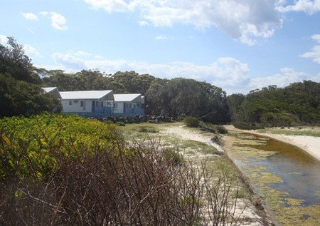 Racecourse Beach Tourist Park - Holiday Cairns 0