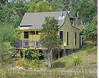 Mimosa Hill Wildflower Farm Cottages - Holiday Cairns 2