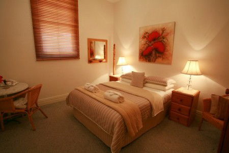Brackson House Quality Accommodation - Holiday Cairns 1