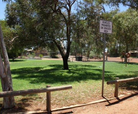 Alice Atkinson Caravan Park - Holiday Cairns 0