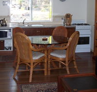 Jarrah Glen Cabins - Holiday Cairns