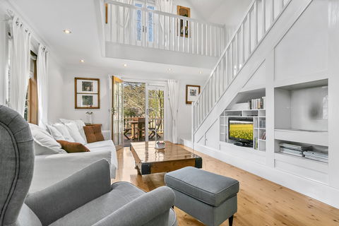 Aldgate Creek Cottage Bed & Breakfast - Holiday Cairns 2