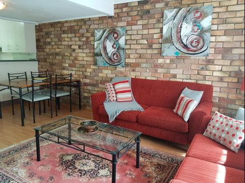Centennial Terrace Apartments - Holiday Cairns 0