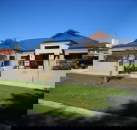 Santa Maria Executive Bed and Breakfast Fremantle - Holiday Cairns