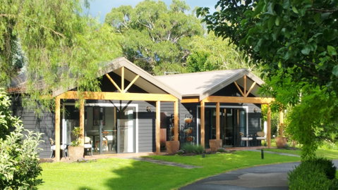 The Musicians Retreat B&B - Holiday Cairns 0