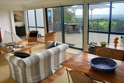 Thorn Park On The Island - Holiday Cairns 1