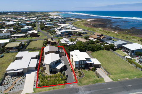 Tides Apartments Port Fairy - Holiday Cairns 2
