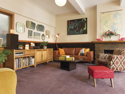 Alabama Hotel Hobart - Holiday Cairns 1