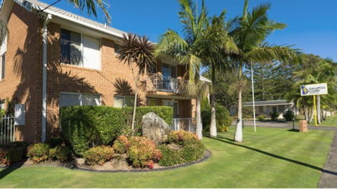 Gallipoli Court - Holiday Cairns 0