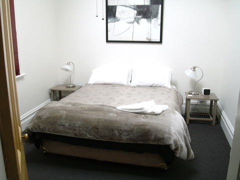 Lilac Cottage - Holiday Cairns 0
