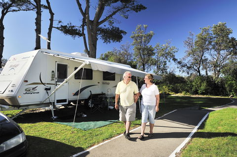 NRMA Eastern Beach Holiday Park - Holiday Cairns 1