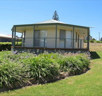 Sims Holiday Home - Holiday Cairns