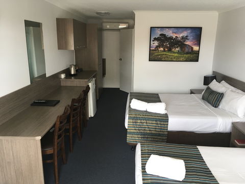 Sugar Country Motor Inn - Holiday Cairns 2