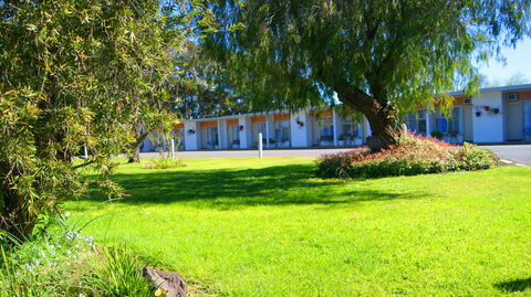 Terang Motor Inn - Holiday Cairns 0