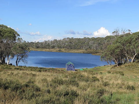 Three Mile Dam Campground - Holiday Cairns 0