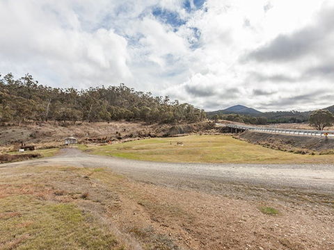 Yarrangobilly Village Campground - Holiday Cairns 0