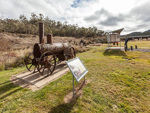 Yarrangobilly Village Campground - Holiday Cairns 1