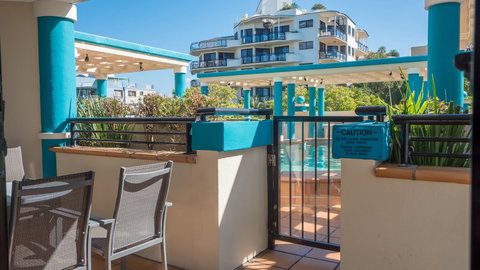 Aegean Mooloolaba - Holiday Cairns 3